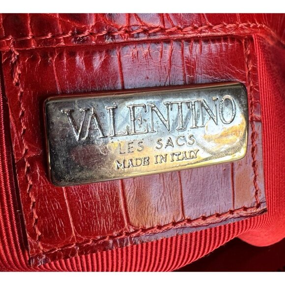 Valentino Vintage Red Croc Embossed Minimalist Shoulder Bag Medium - Picture 16 of 16
